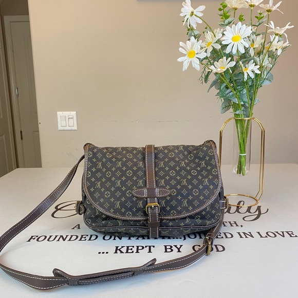 Louis Vuitton Handbags - Vintage Louis Vuitton Logo Shoulder Bag Crossbody